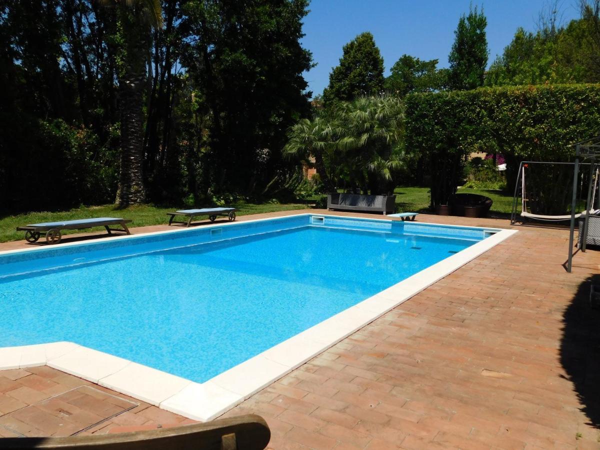 Appartamento Con Piscina Immersa Nel Verde Cascina Exterior foto